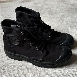 Palladium Pampa Hi Black Canvas Boots